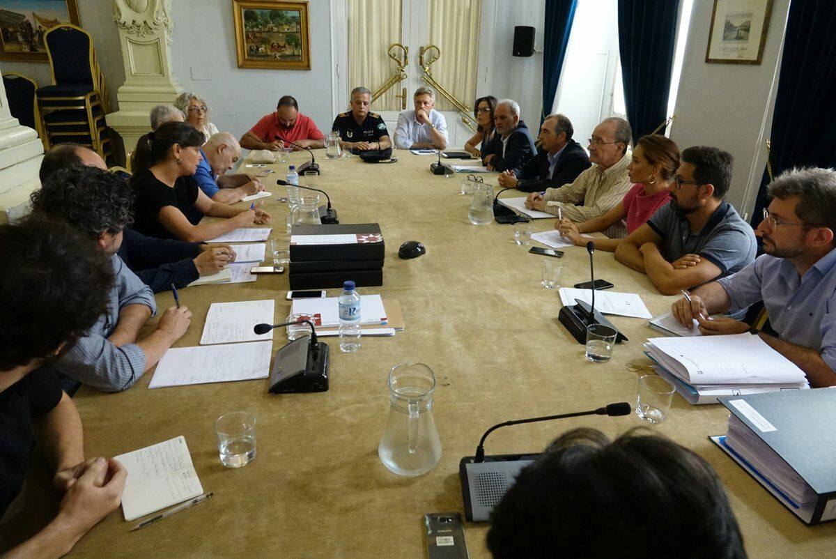 ¡SE PARALIZA EL DESALOJO, SE ABRE UNA VÍA DE DIÁLOGO!